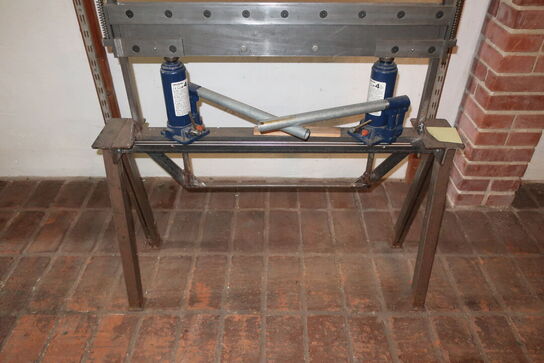 Plade bukker 690 mm max. 1,5 mm