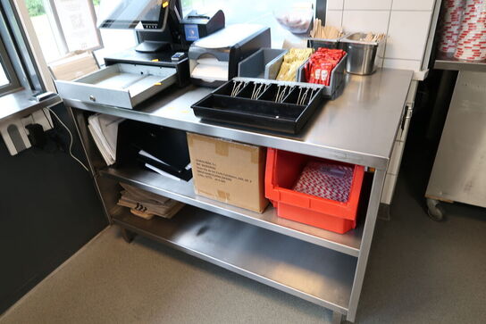 Rustfri stålbord med div. Engangsservice (elektronik medfølger ikke)