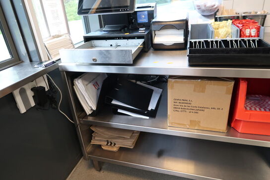 Rustfri stålbord med div. Engangsservice (elektronik medfølger ikke)