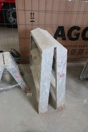 2 stk. JUMBO alustiger