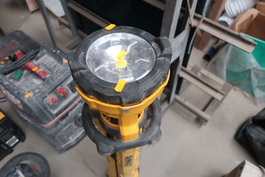 Arbejdslampe DEWALT DCL079