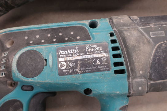 Akku bajonetsav MAKITA BJR181, akku borehammer MAKITA DHR202 med batteri 