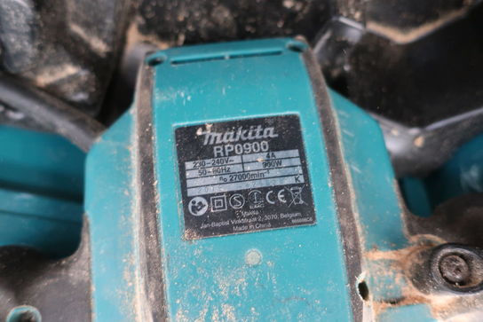 Overfræser MAKITA RP0900