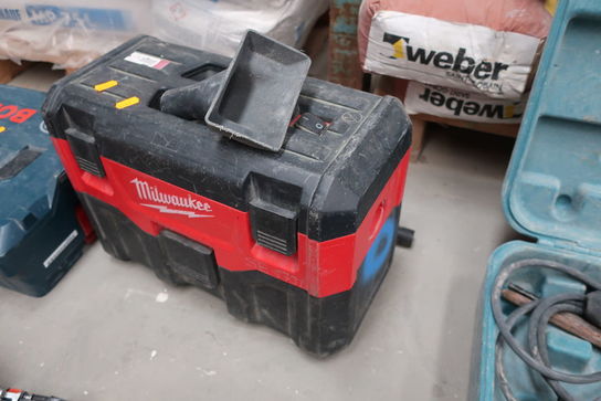 Våd/tørsuger MILWAUKEE M18 VC-2