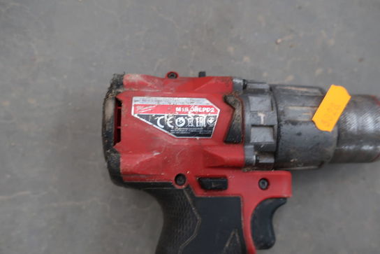 Akku bore/skruemaskine MILWAUKEE M18 ONEPD2