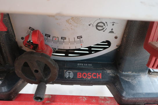 Bordsav BOSCH Professional GTS 10 XC