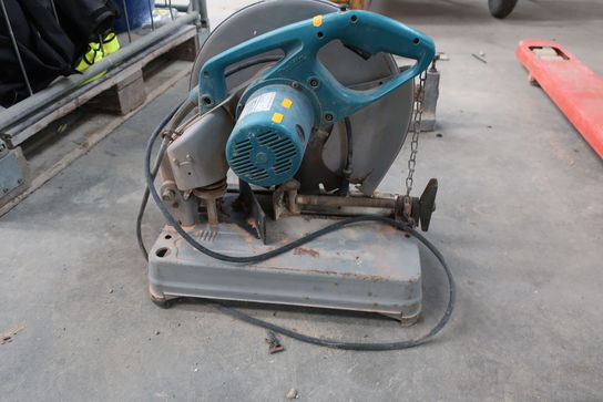 Metalafkorter MAKITA 2414NB