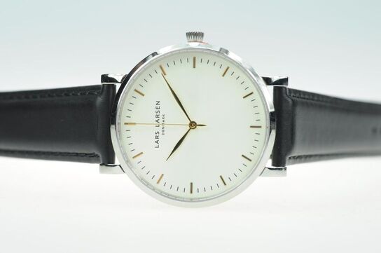 Herreur LARS LARSEN 42 mm.(119P2)