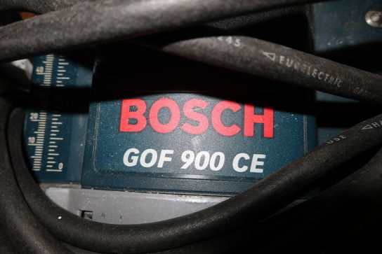 Overfræser BOSCH GOF 900 CE