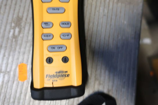 Digitalt termometer FIELDPEICE ST4