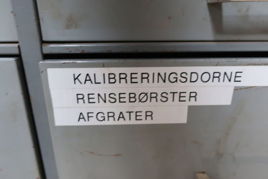 Div. kalibreringsdorne, rensebørster, afgrater