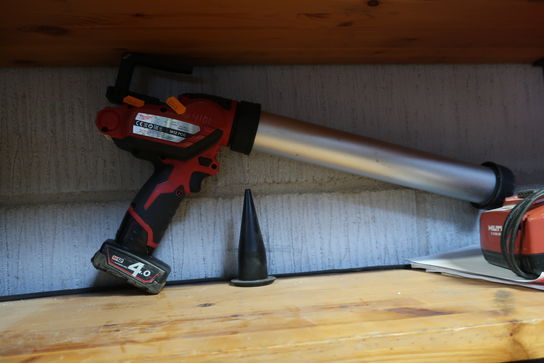 Akku fugepistol MILWAUKEE M12 PCG med batteri