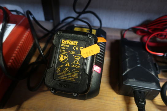 Lader med batteri DEWALT