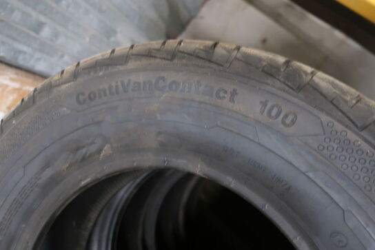 4 stk.  Dæk CONTINENTAL ContiVanContact 100 215/70 R 15 C