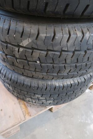 5 stk. fælge med dæk 235x65R16