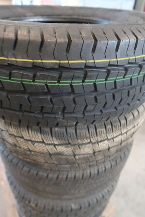 5 stk. fælge med dæk 235x65R16