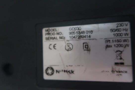 1 stk. støvsuger Nilfisk GD930G