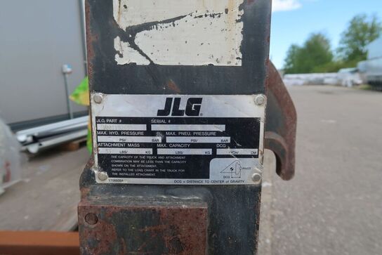 Pallegafler til maskine, mærket JLG