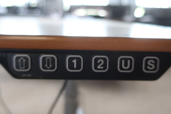 El. hæve/sænkebord B8