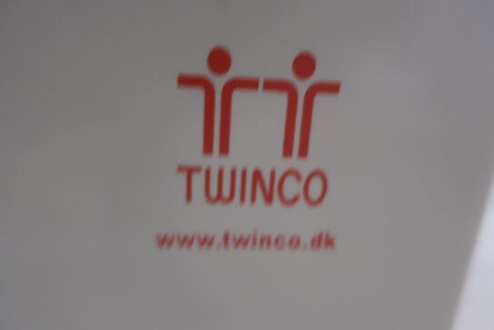 2 stk. justerbar borde TWINCO