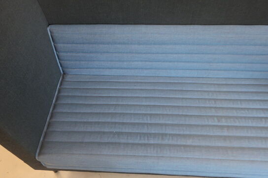 Højrygget sofa OFFECCT