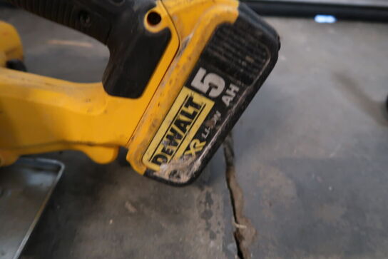 Akku rundsav, DeWalt DCS373