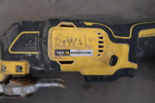 Akku multicutter, DeWalt DCS355