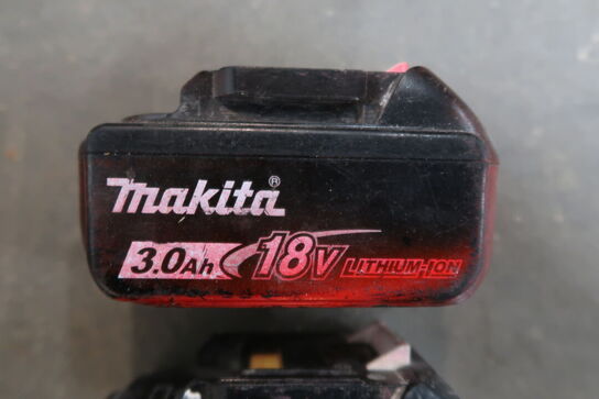 2 stk. Makita 3.0 ah 18V batteri