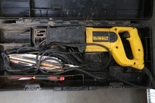 Bajonetsav, DeWalt DW303-qs