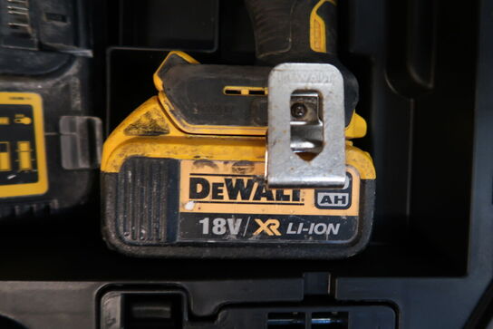 Akku slagboremaskine, DeWalt DCD796