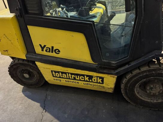 GAFFELTRUCK Diesel  Yale 2.5 Ton