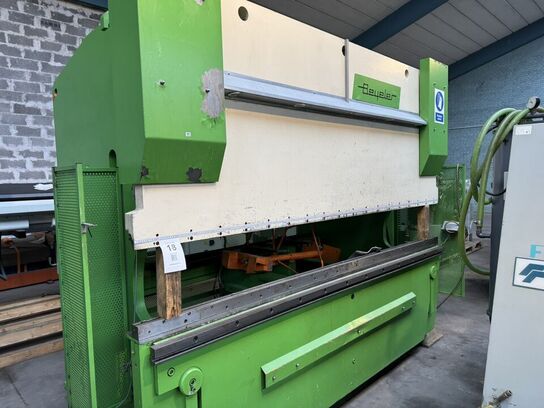 BEYELER PR 8 150T x 3100 - CNC-KANTPRESSE