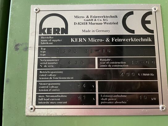 KERN HSPC 25-16 - 5 AXIS  -  BEARBEJDNINGSCENTER VERTIKALT