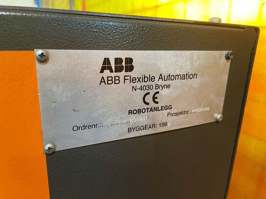 Svejserobot ABB 6 axet  med Manupulator