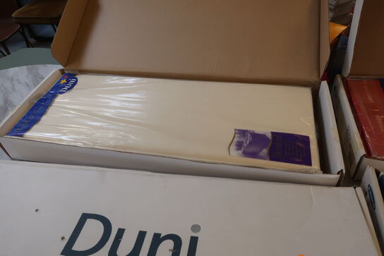 Ca. 20 DUNI duge