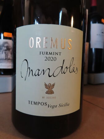 1 fl. hvidvin, OREMUS MANDOLAS FURMINT 2020 - 1,5L Magnum
