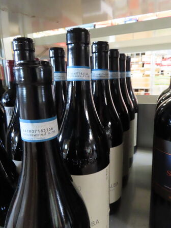 6 fl. rødvin, RÉVA BARBERA D'ALBA 2015, Superiore, Piedmont, Italy