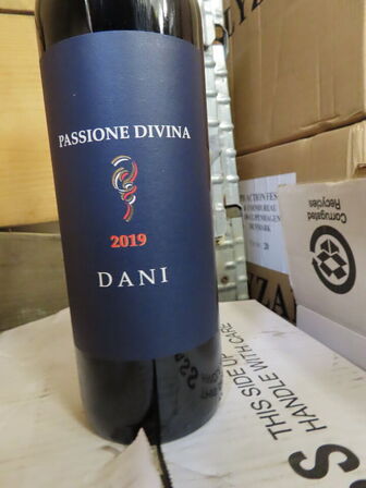 12 fl. rødvin, PASSONE DIVINA DANI 2019, San Luis Obispo County, California