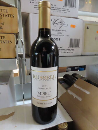 12 fl. rødvin, RUSSELL MISFIT PASO ROBLES 2018