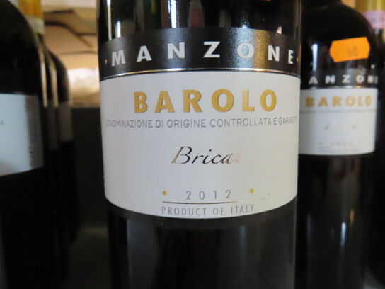 4 fl. rødvin, MANZONE BAROLO DOCG BRICAT 2012