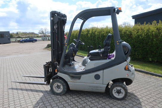 Gaffeltruck (gas) LINDE H18T (se beskrivelse)