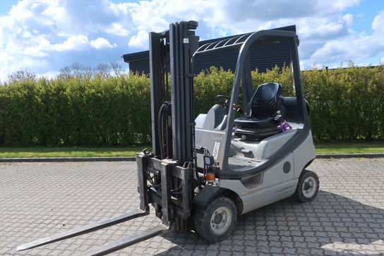 Gaffeltruck (gas) LINDE H18T (se beskrivelse)