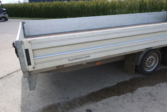 Trailer HUMBAUR 305121