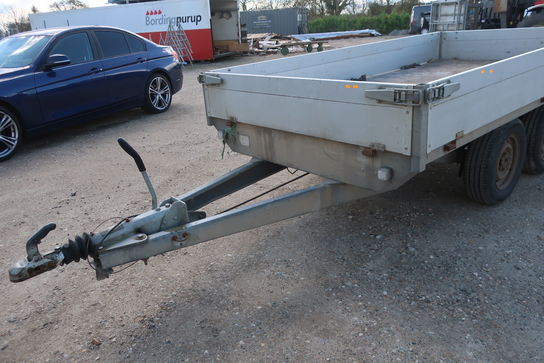 Trailer EDUARD PS 2720