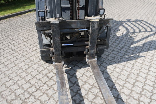 Gaffeltruck (gas) LINDE H18T (se beskrivelse)