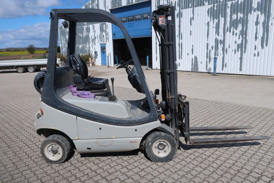 Gaffeltruck (gas) LINDE H18T (se beskrivelse)