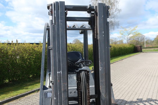 Gaffeltruck (gas) LINDE H18T (se beskrivelse)