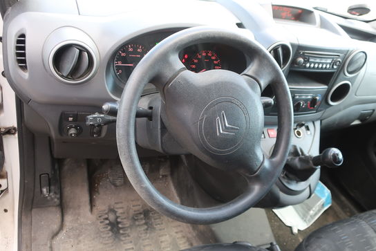 Varevogn CITROEN BERLINGO 1,6 HDI 92HK