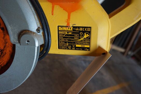 Dewalt Kap/gearingssav DWS778- Qs