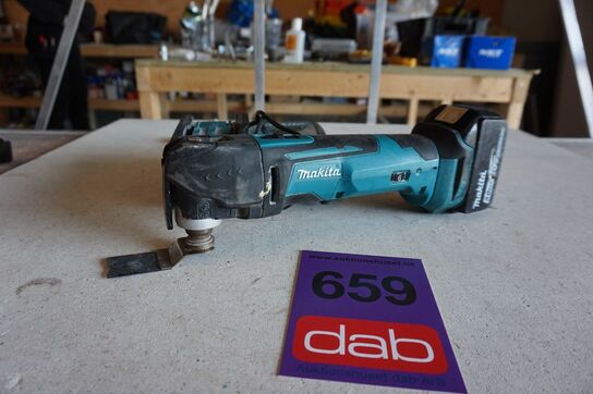 Makita Multicutter DTM51